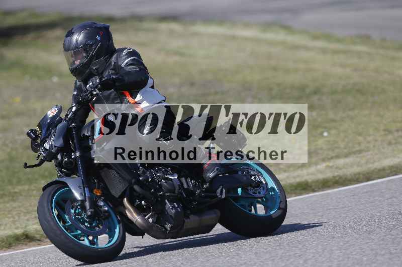 /01 02.04.2026 MAZ ADR/Gruppe gelb Gruppe gruen/86